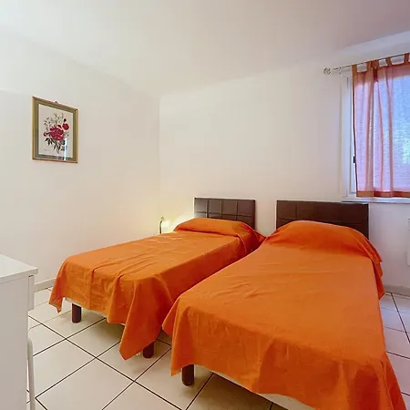 2 Bedroom Pradignac 305 Apartment