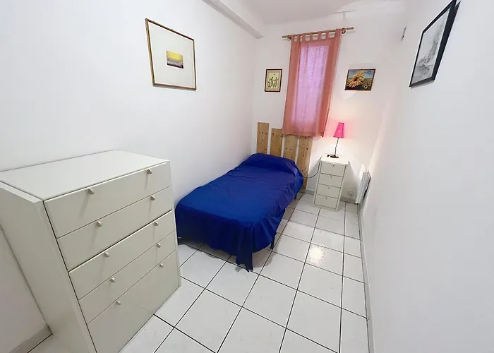 2 Bedroom Pradignac 305 Appartement